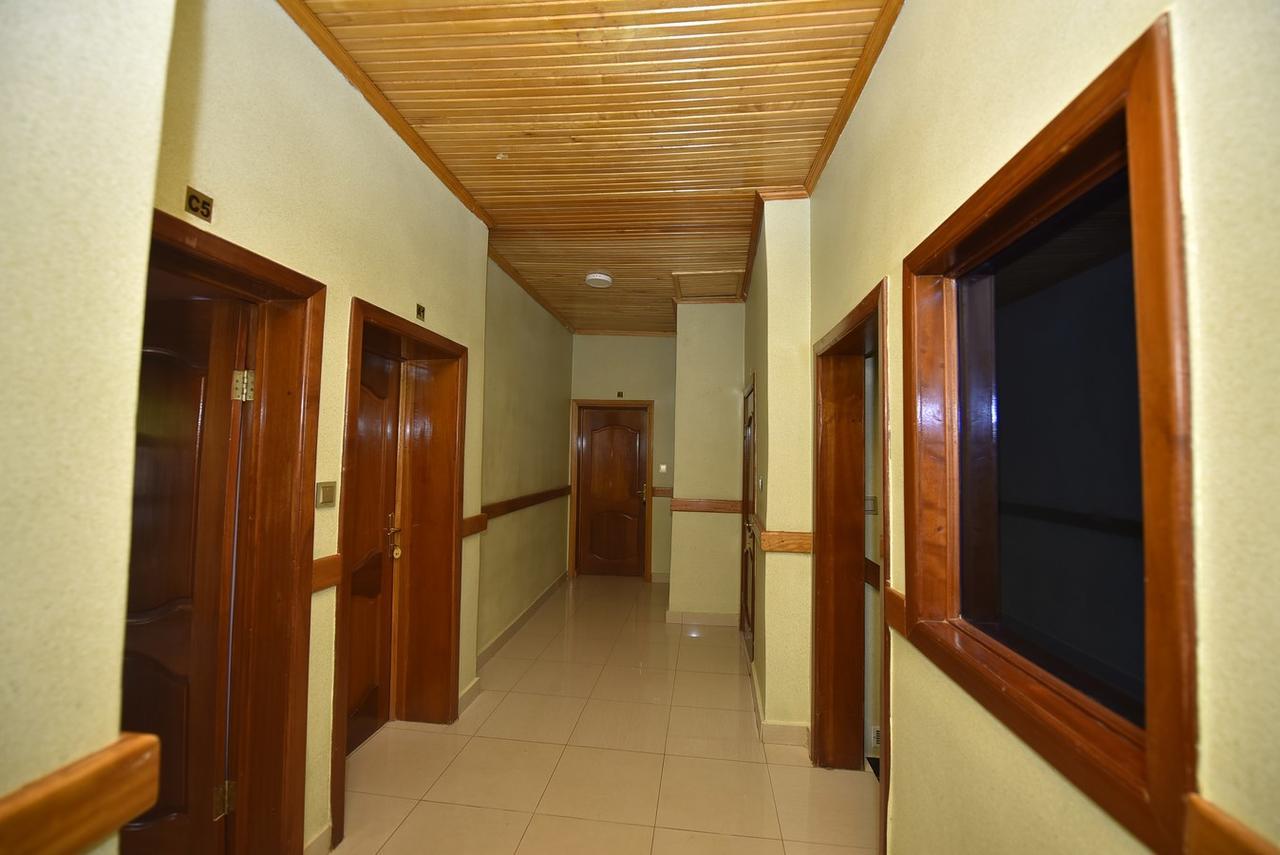 Modern Villa Hotel Kigali Extérieur photo